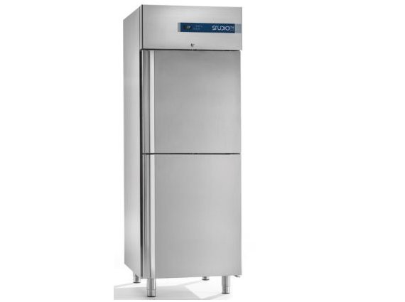 Armadio refrigerato  Oasis Top Line SP75 700L due mezze porte - 2/+8°.